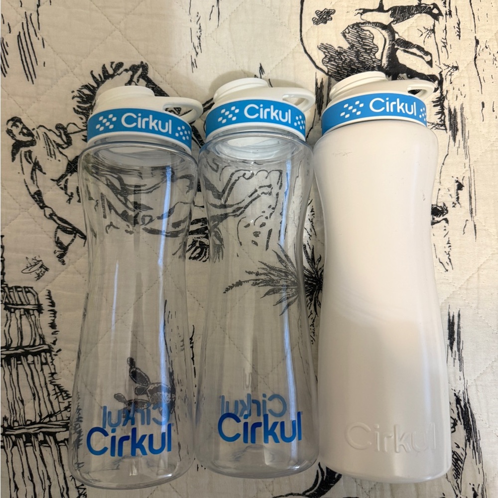Cirkul Water Bottles Set